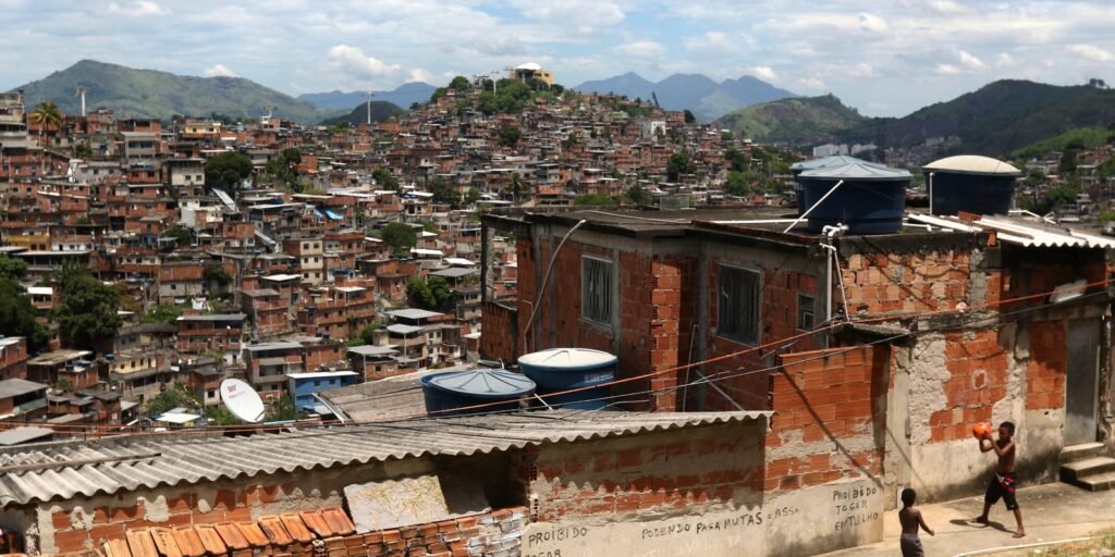 Gênero, raça e origem definem mobilidade